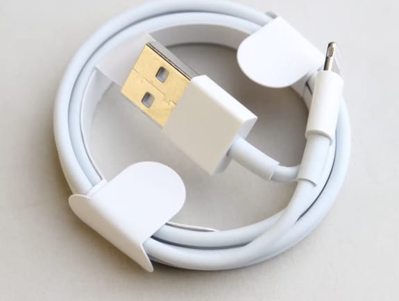 كابل شحن ايفون انكر